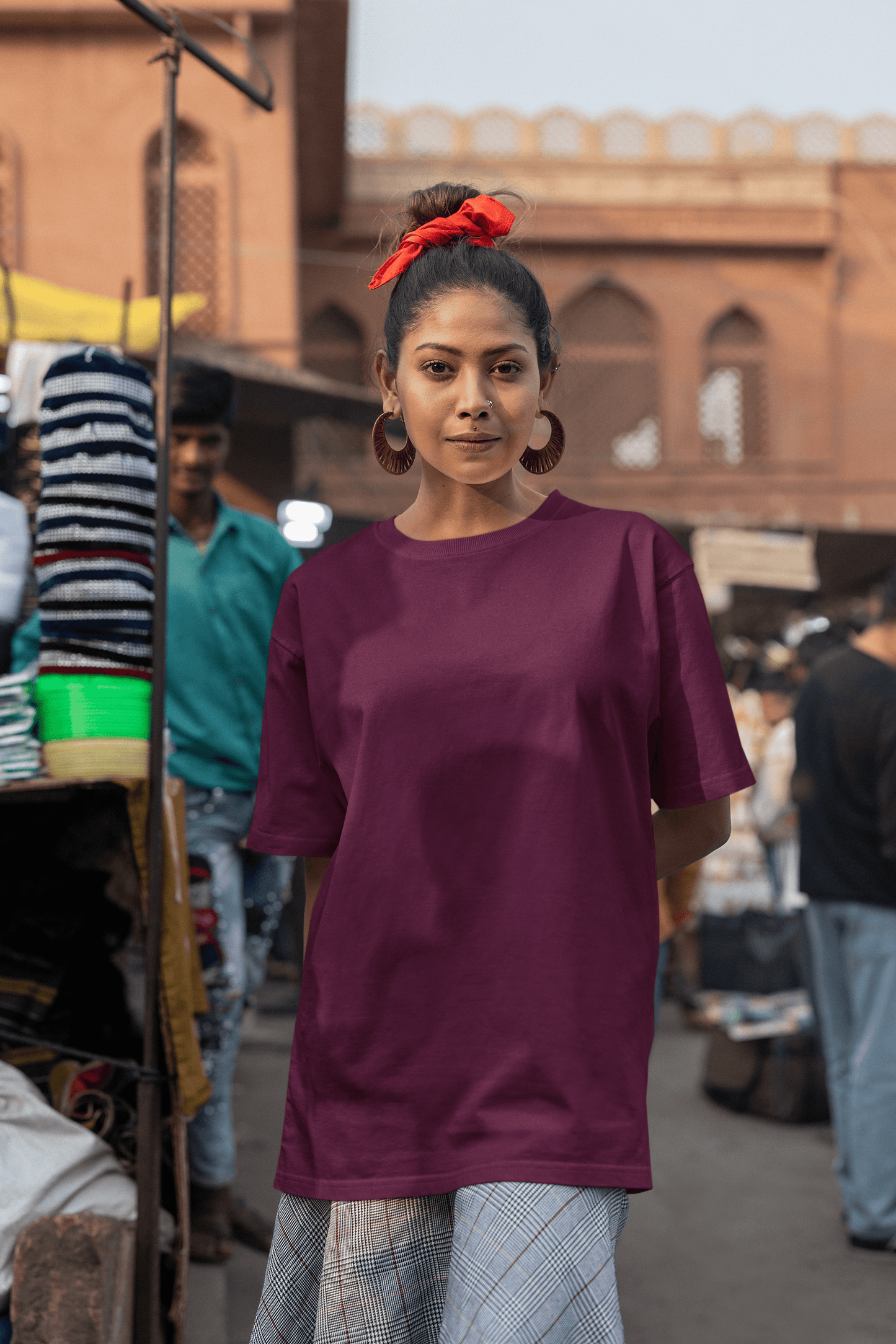 Women’s Oversized T-Shirt – Burgundy