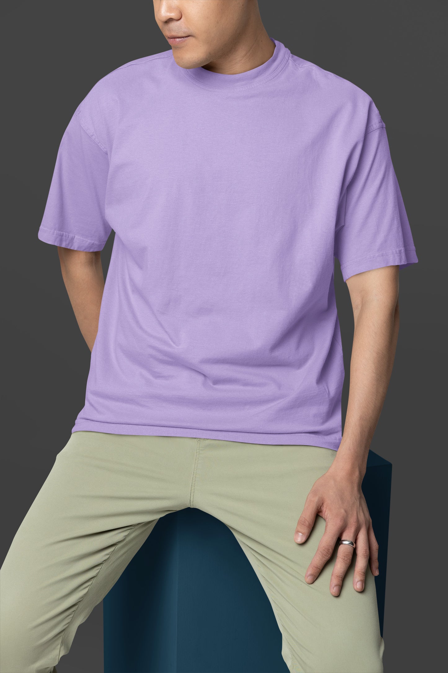 Men’s Oversized T-Shirt – Iris Lavender