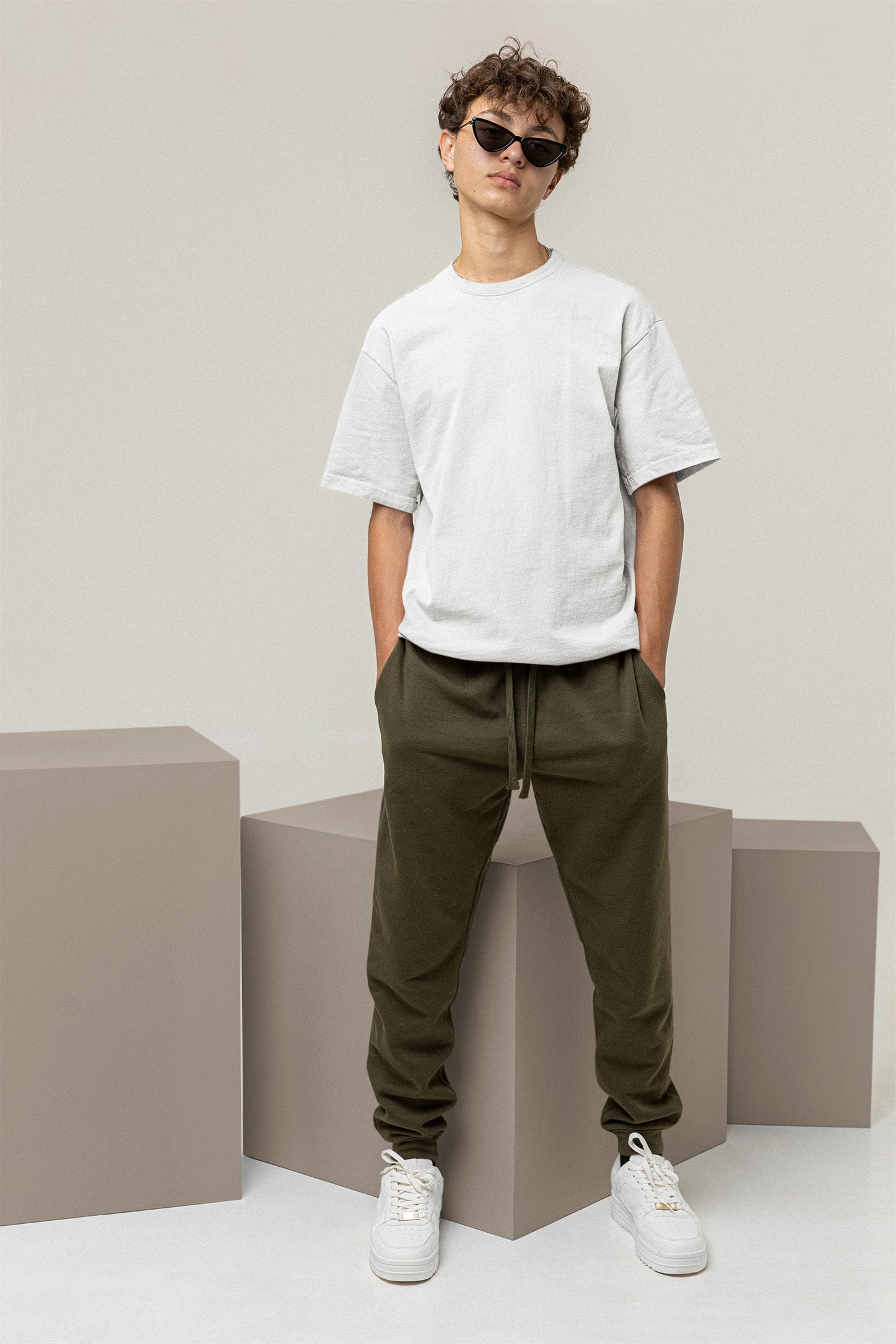 Men’s Oversized T-Shirt – White