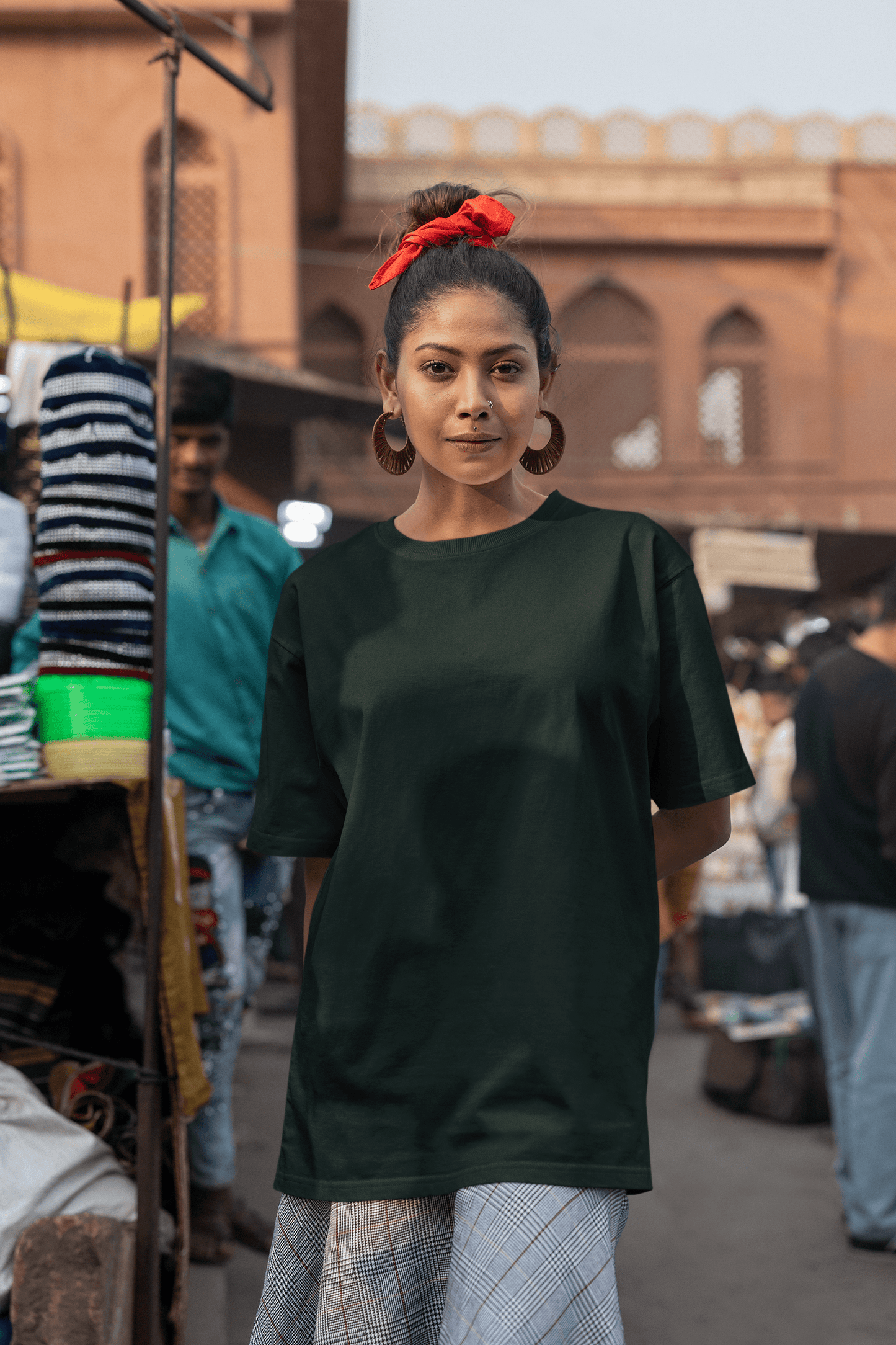 Women’s Oversized T-Shirt – Bottle Green