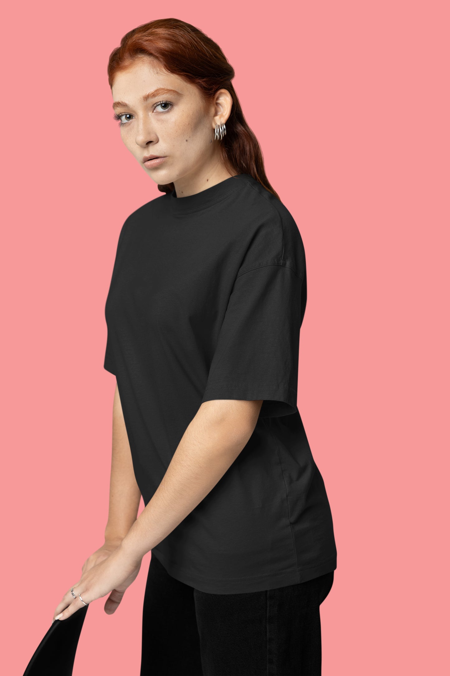 Women’s Oversized T-Shirt – Black