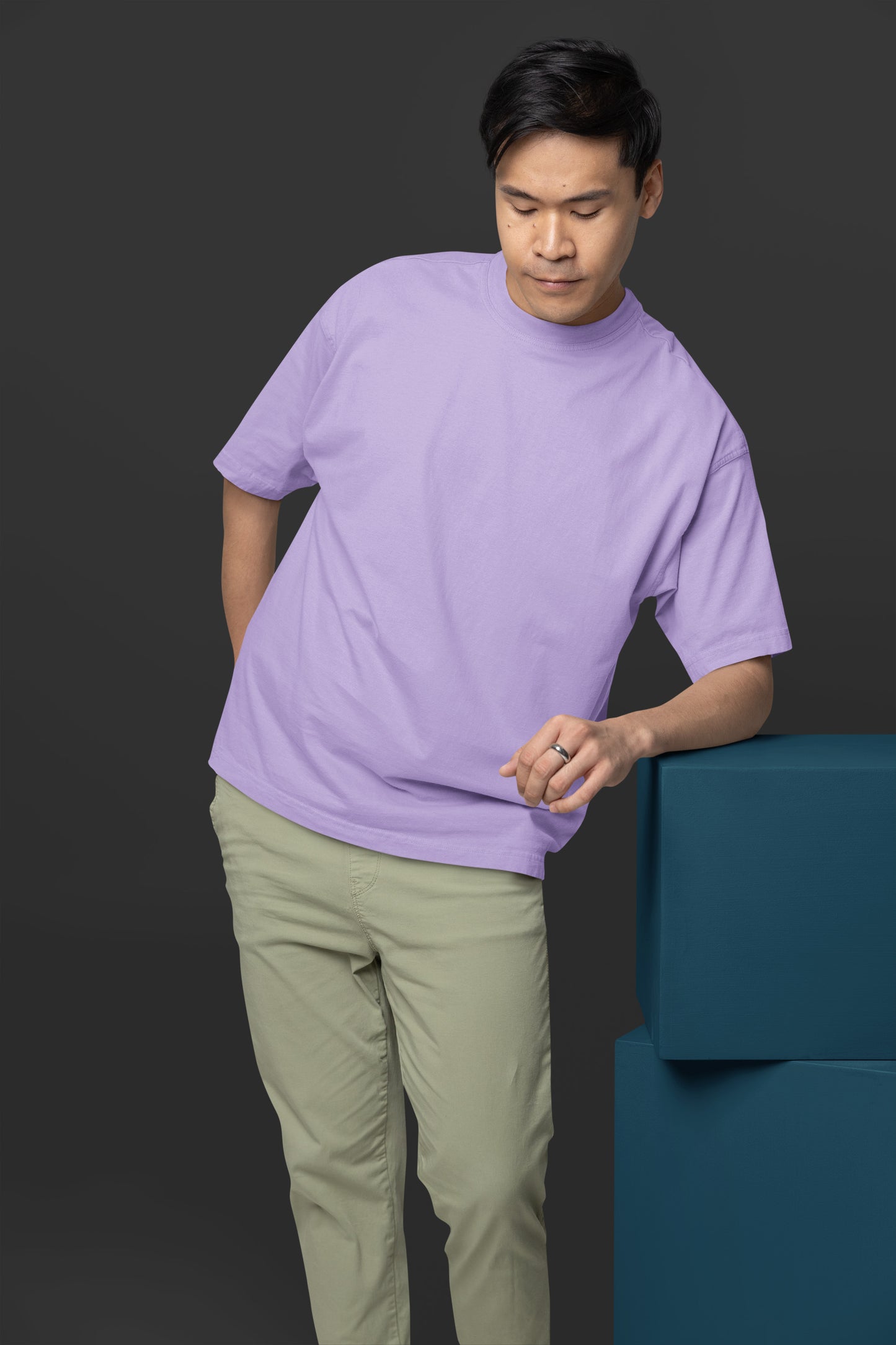 Men’s Oversized T-Shirt – Iris Lavender
