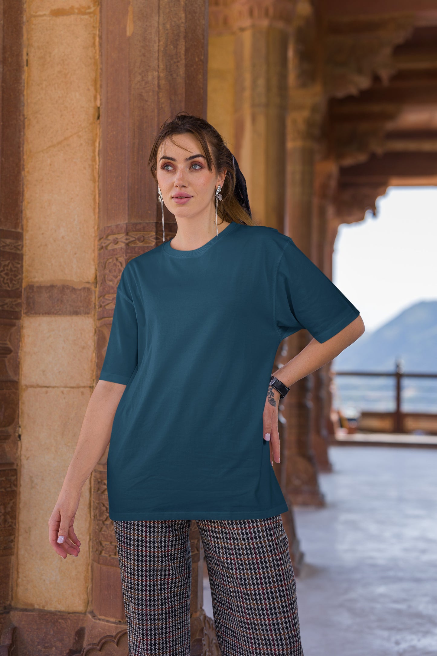 Women’s Oversized T-Shirt – Navy Blue