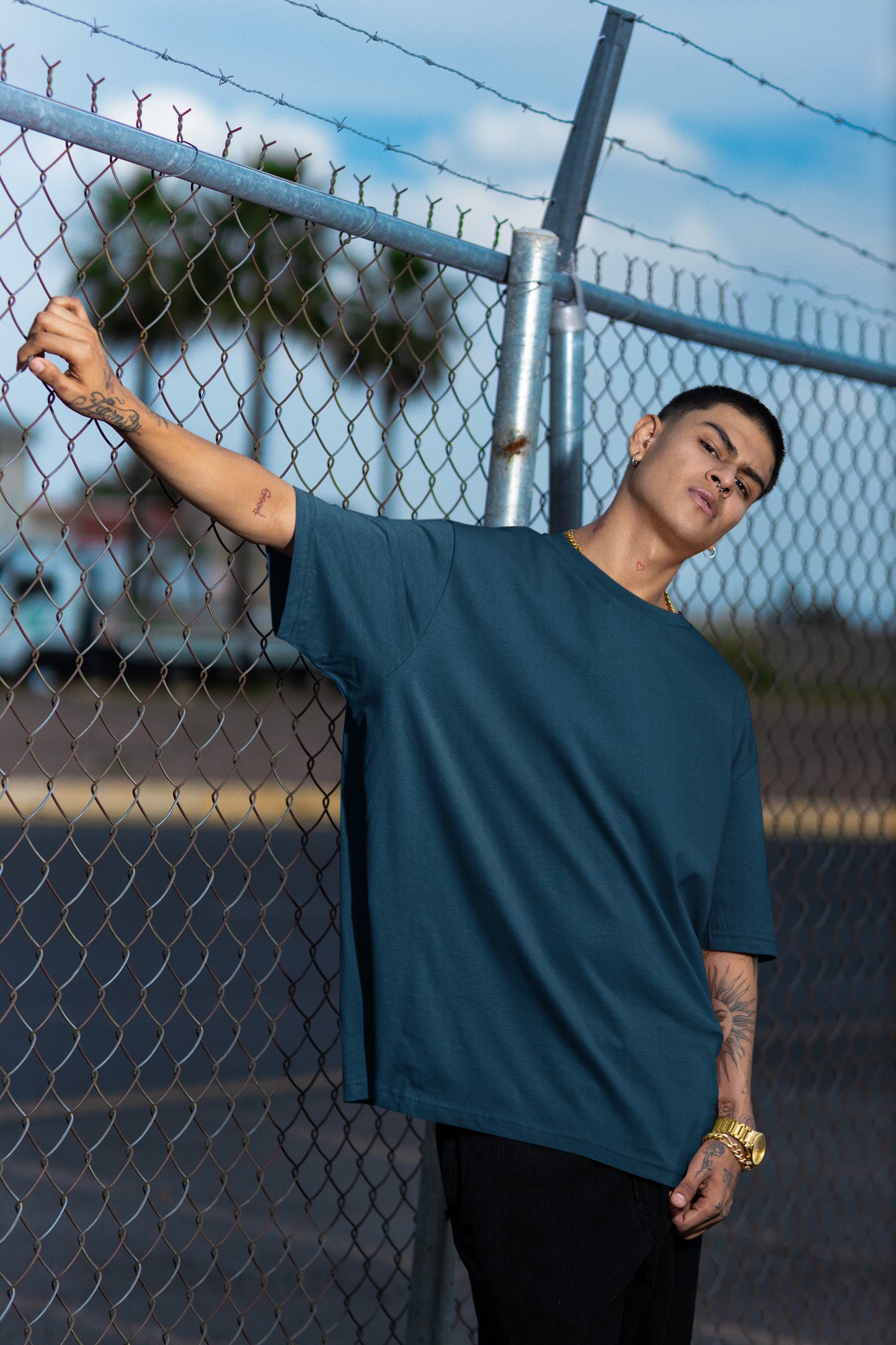 Men’s Oversized T-Shirt – Navy Blue